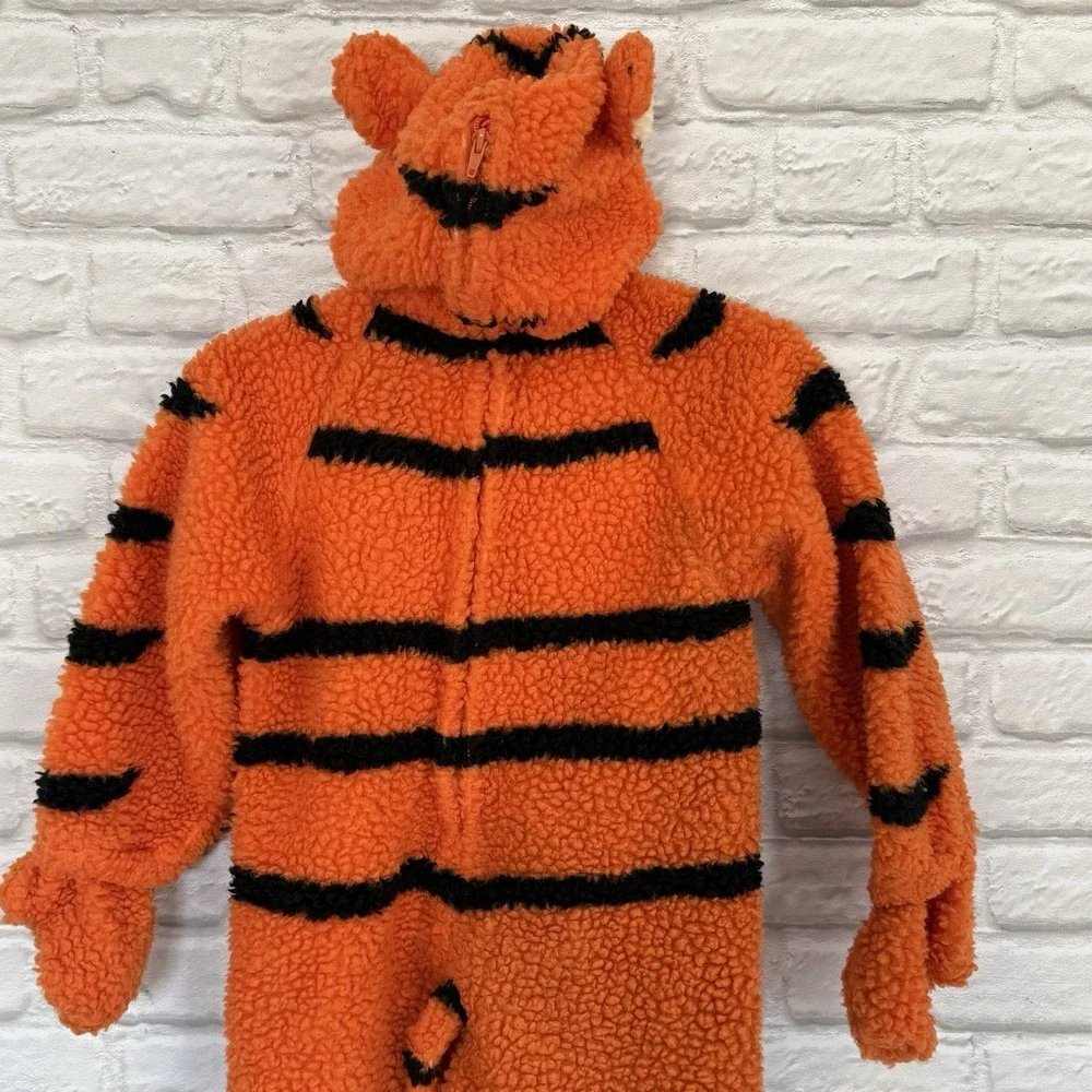 DISNEY STORE Tigger Kids Costume Size 4-6 Orange Full Body Fleece Warm Fast Ship